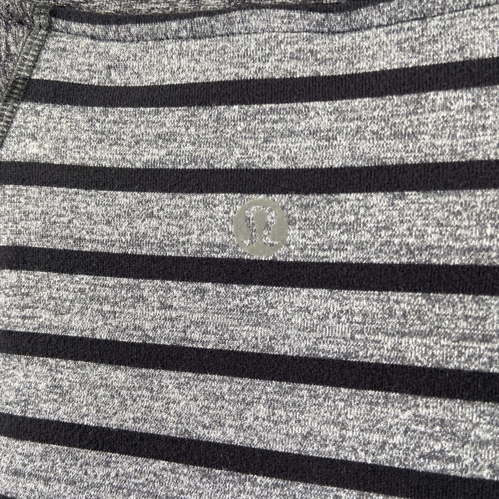 Lululemon Shirt men's Large Long Sleeve Performance Tee Striped Crew Neck Casual - Picture 10 of 11